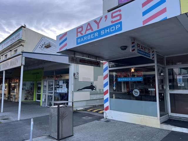 Small retail along Bay Road, Kilbirnie