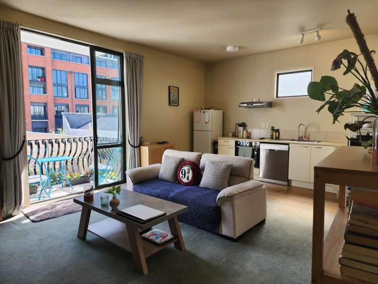 2i/30 Randolph Street Eden Terrace_1