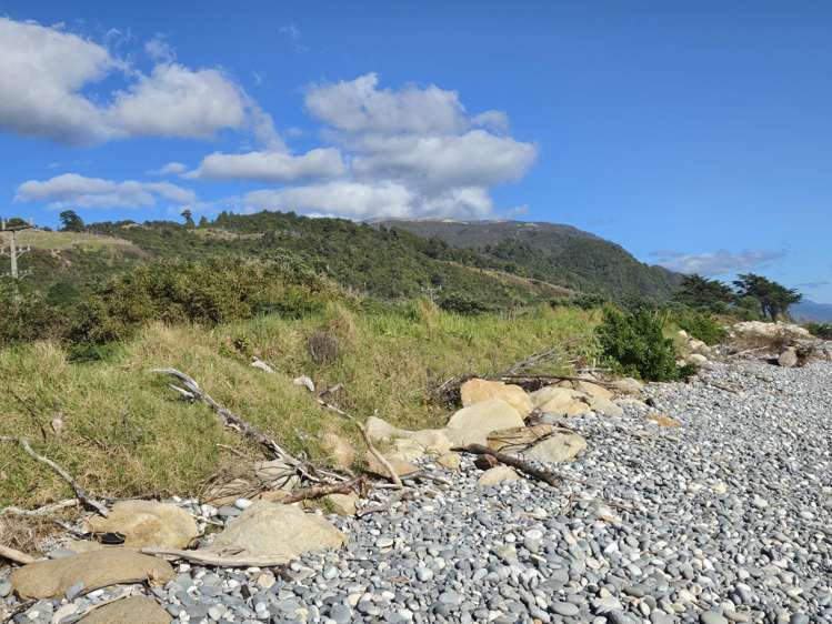 21B Main Road Ngakawau_1