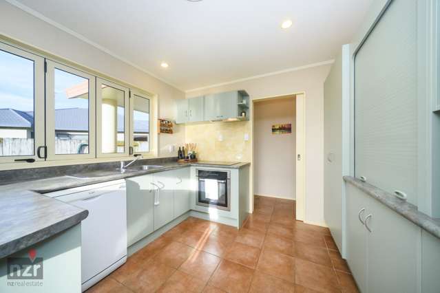 35 Logan Way Kelvin Grove_3