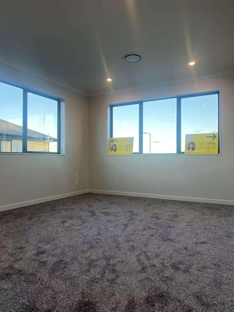 9 Crows Road Swanson_8