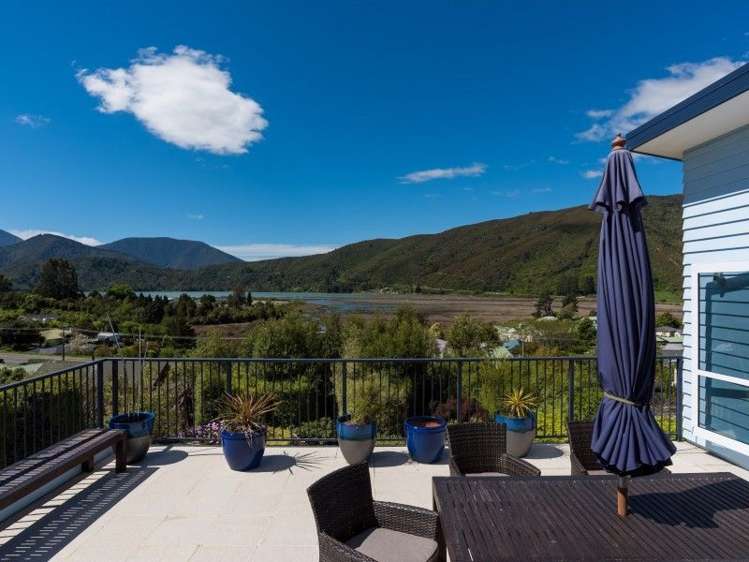 9 Beach Place Havelock_24