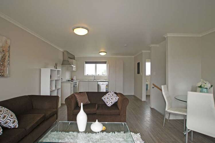 15 Chiefs Court Hamilton East_9