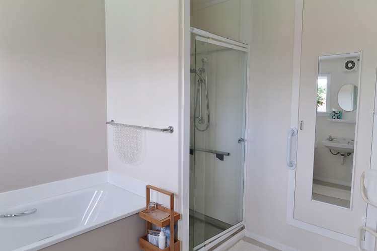 3 Sunderland Street Waimangaroa_14