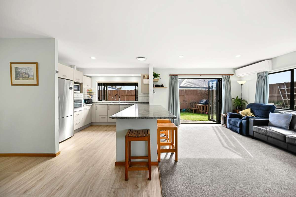10 Metro Avenue_1