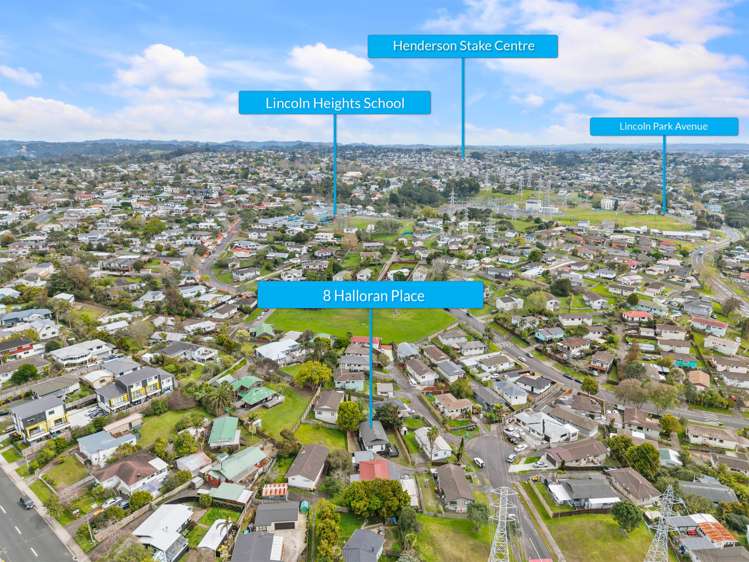 8 Halloran Place Massey_19