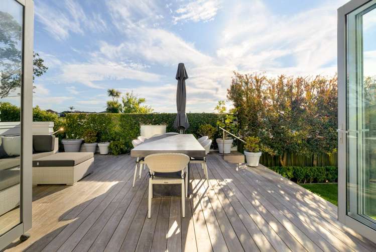 2/63 Long Drive Saint Heliers_32