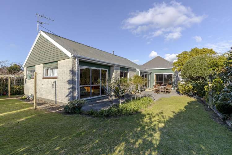 14 Wesley Avenue Frankleigh Park_2