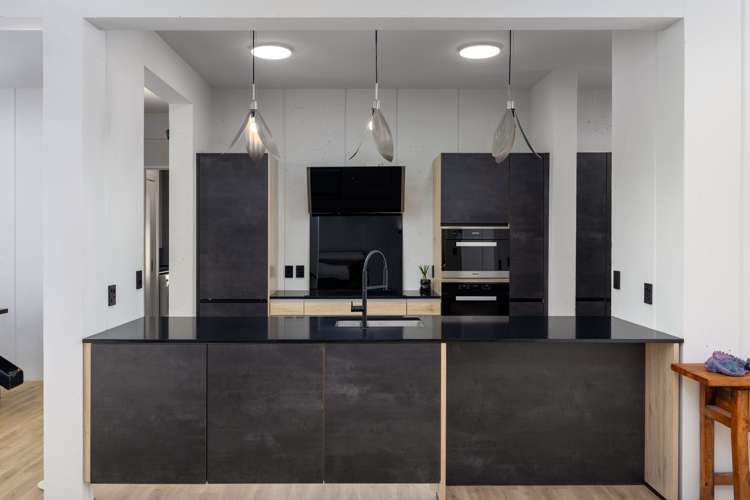 40 Pegasus Main Street Pegasus_6