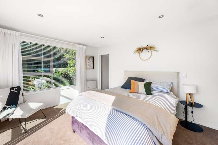 15 Hunt Place Albert Town_13