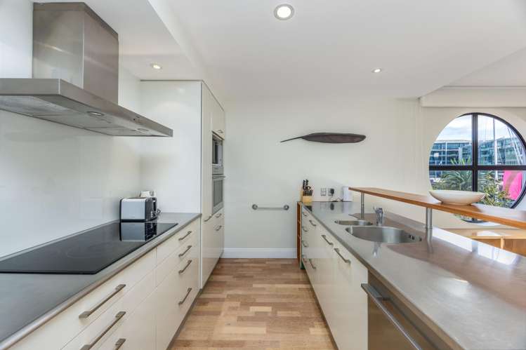 1A/22 Pakenham Street East Auckland Central_12