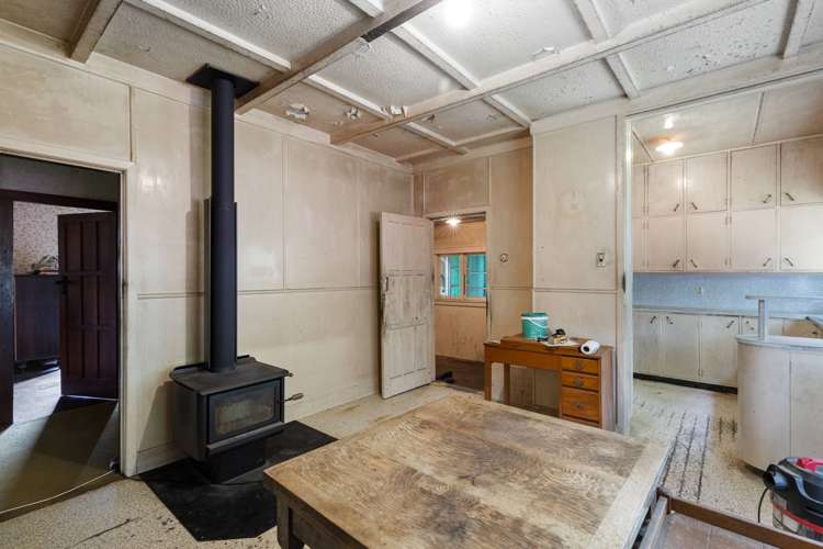 2 Te Ahu Road Pukekawa_13