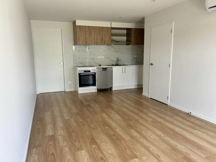 10/5 Hemopo Street Pukekohe_9