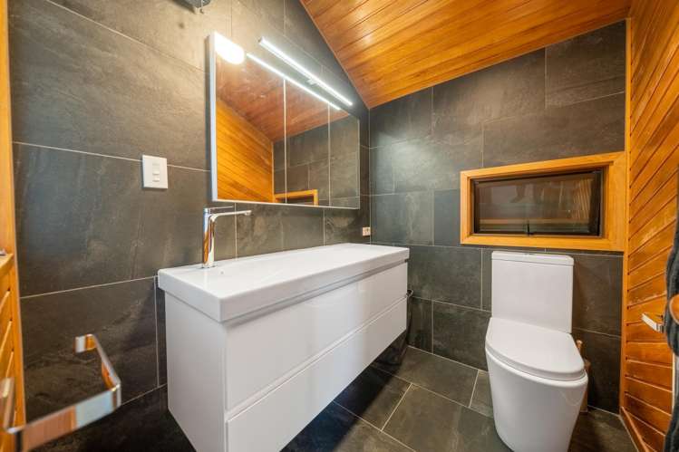 245 Cannon Hill Crescent Mount Pleasant_22