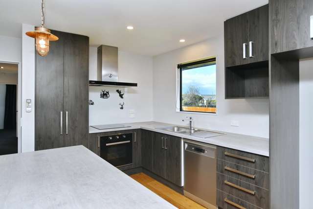 16 Corhampton Street Aranui_4