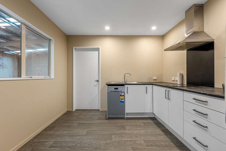 2/114 Sawyers Arms Road Northcote_7