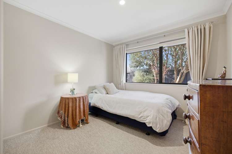 1 Caroline Way Northwood_12