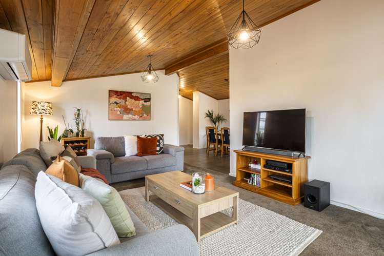 2/25a Pleasant Street Onehunga_5