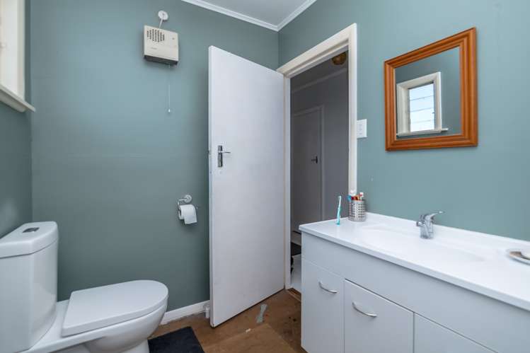 17 Costley Street Carterton_11