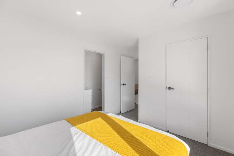 2/61 Waltham Road Sydenham_10