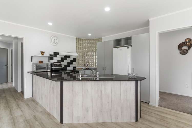 60 Tington Avenue Wattle Downs_9