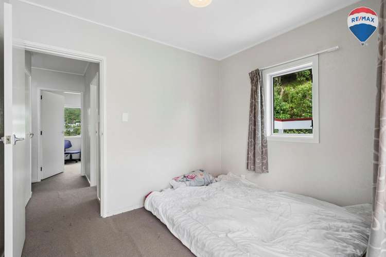 39 Thurleigh Grove Karori_6
