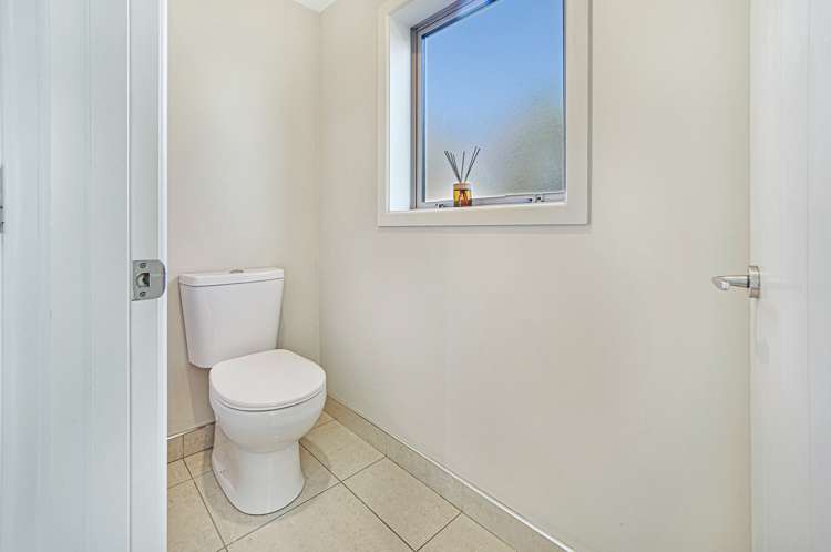 15 Grove Road Addington_19