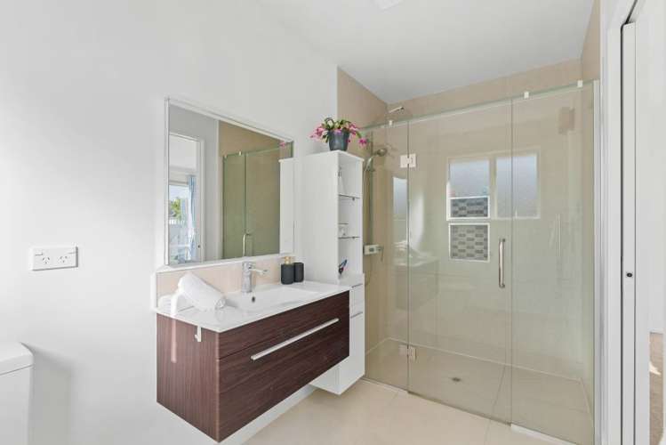 10 Edwin Ebbett Place Wigram_12