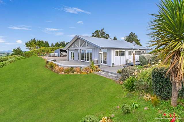 1165 Cooks Tooth Road Porangahau_3