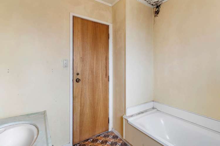 31 Matthews Road Flat Bush_10