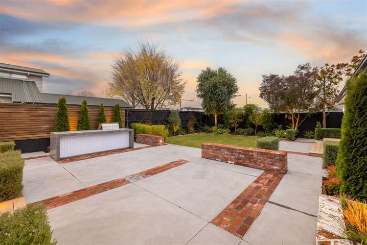 19 Brenchley Avenue Strowan_23