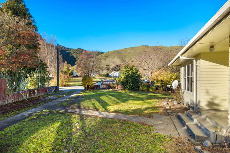 53 Matai Crescent Tapawera_11
