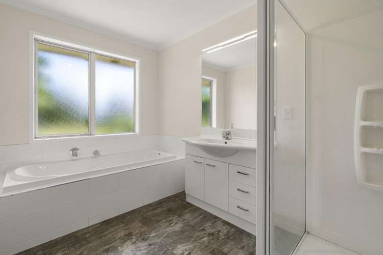 19 Camdon Place 2756_22