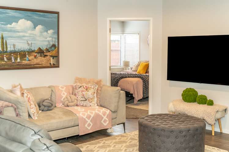 10 Sudbury Court Rototuna North_11