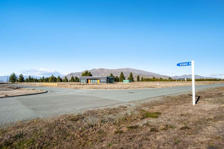 4 Neuman Road Twizel_11