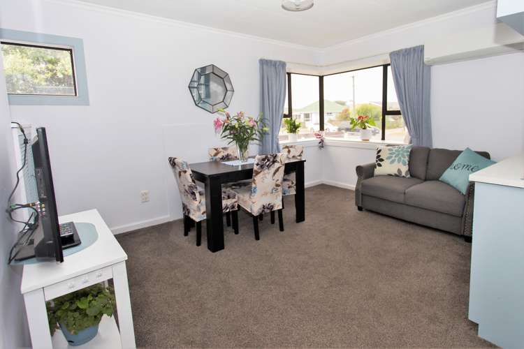 73 Hargood Street Woolston_7