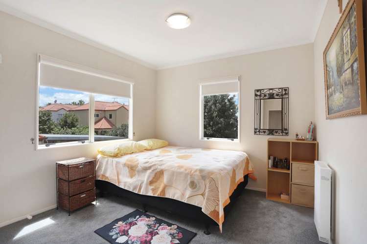 1 Stolford Crescent New Lynn_14