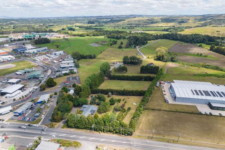2049 State Highway 10 Waipapa_20