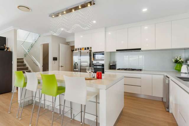 13 Eastview Crescent Stanmore Bay_2