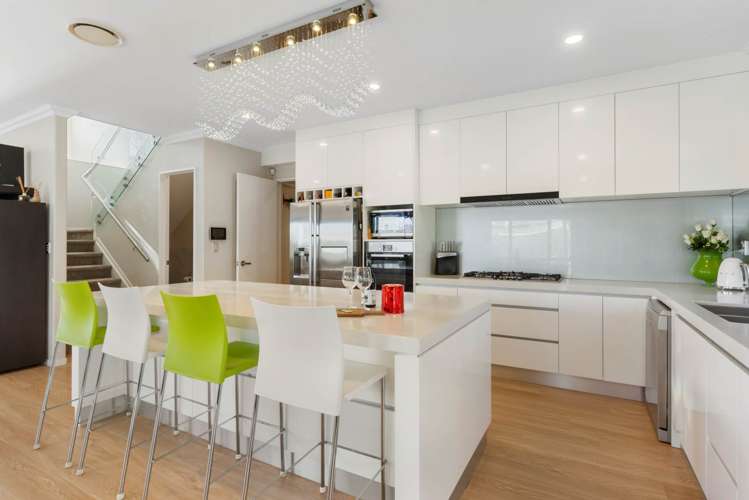 13 Eastview Crescent Stanmore Bay_2