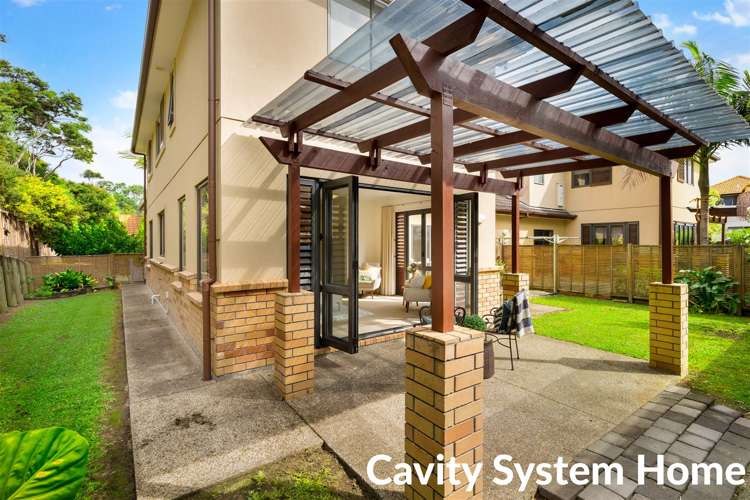 42 Greenbough Lane Greenhithe_18