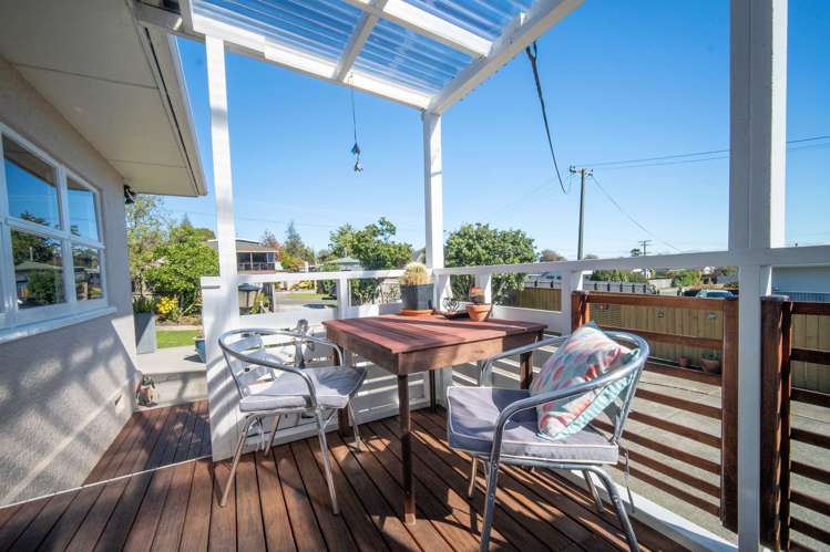 31 Maitland Avenue Stoke_23