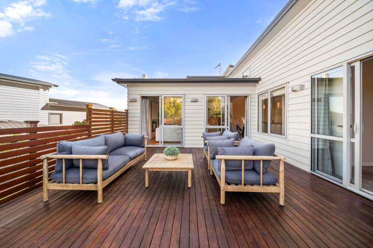 3 Remuremu Street Long Bay_21