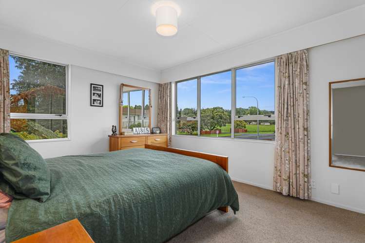168 Golf Road Taumarunui_18