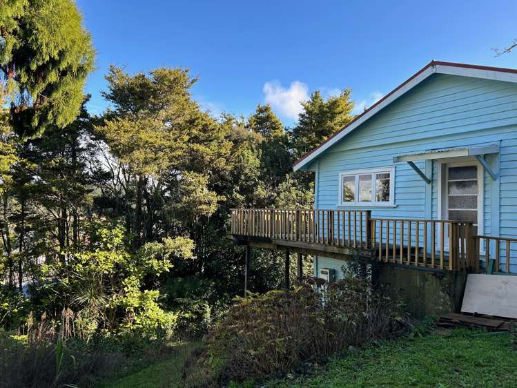 16 & 18 Seaview Road Paihia_13