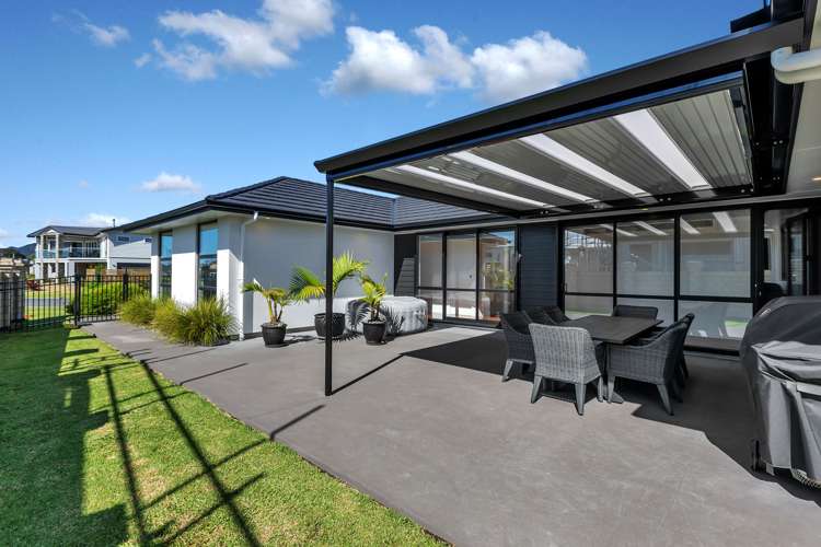 7 Fred Carr Place One Tree Point_19