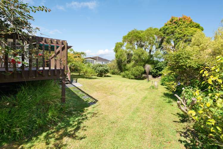 9 Kaikoura Street Henderson_17