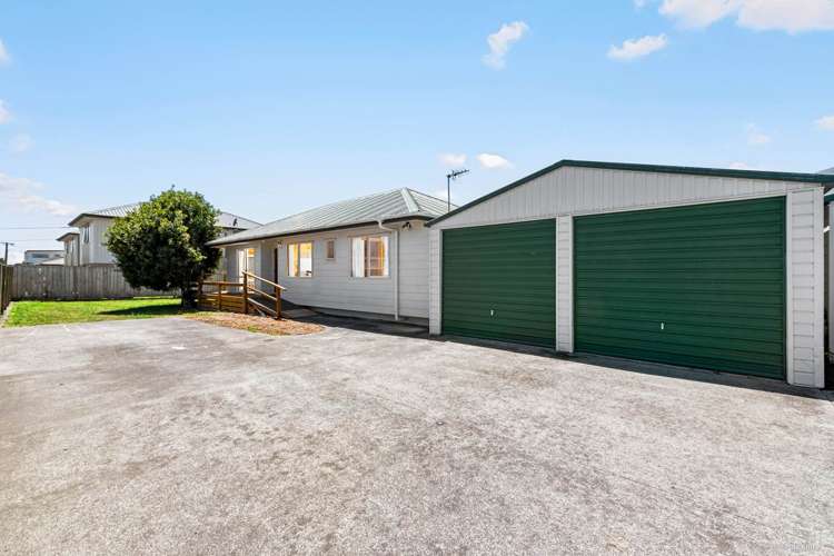25 Waione Avenue Te Atatu Peninsula_15