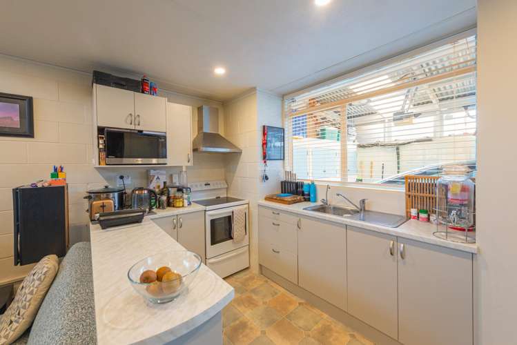 29j Springs Road Parakai_8