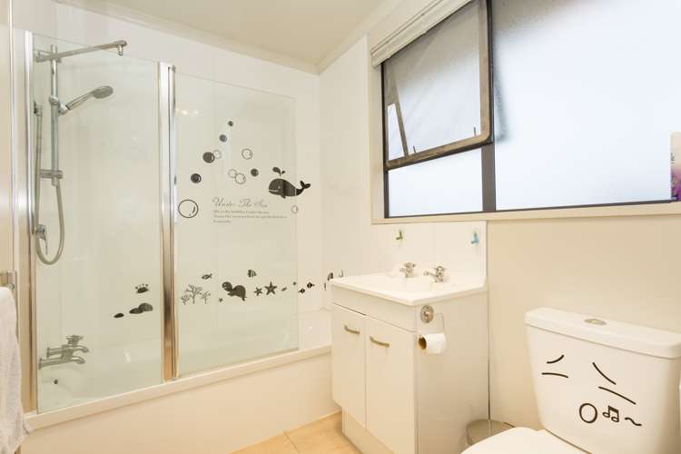 5 Saunders Street Brockville_10